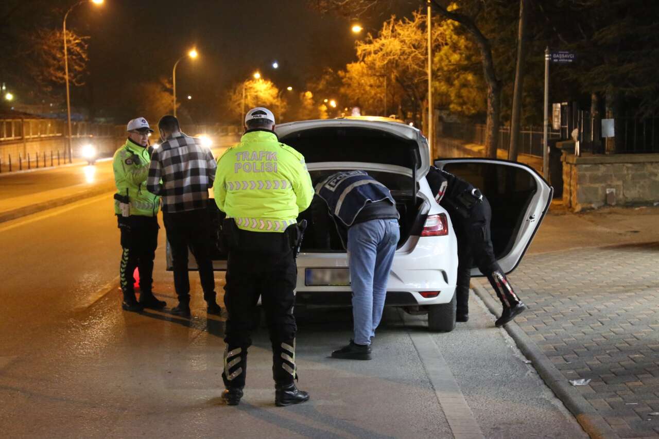 Konya Emniyeti bu gece kuş uçurtmayacak 5